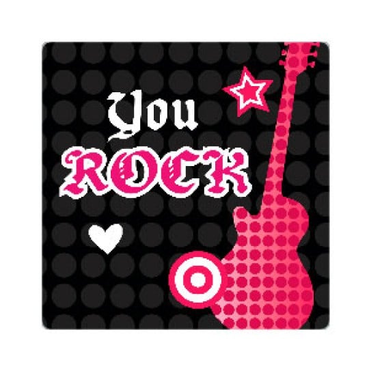 En rockinspirerad design med en rosa gitarr, stjärna och hjärta på en mörk bakgrund. Texten "You ROCK" står i fet stil.