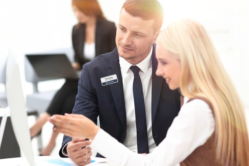 Avery Badgepoint® professionelle navneskilte kundeservice