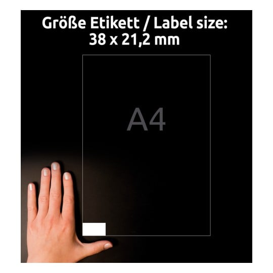 Storleksjämförelse med hand, Artikel: 3666-10, ett ark etiketter, hemmakontor, small pack, format: 38 x 21,2 mm, färg: vit.
