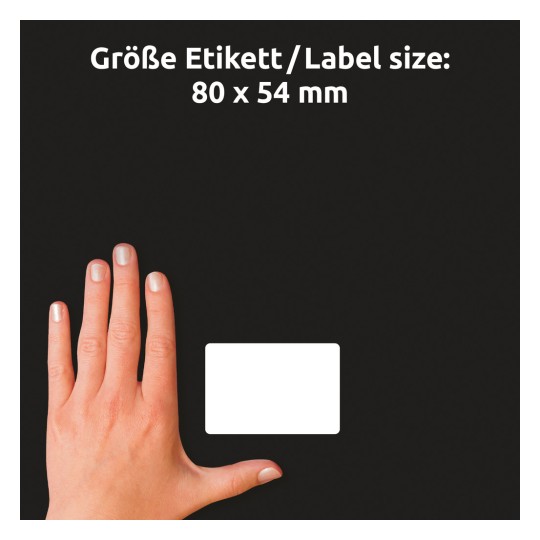 Storleksjämförelse med handen, artikel: 51065, ett ark namnetiketter, format: 80 x 54 mm, färg: vit.