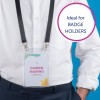 Bilden visar en person som bär en vit skjorta med en brickhållare runt halsen. Brickan visar namnet "Damien Miaping" och titeln "Commercial". Det finns en bildtext som lyder "Ideal for BADGE HOLDERS." Bakgrunden har en solid blå färg.