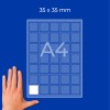 A4-ark med rutnät av 35×35 mm stora rutor med en vit ruta och en hand längst ned till vänster?